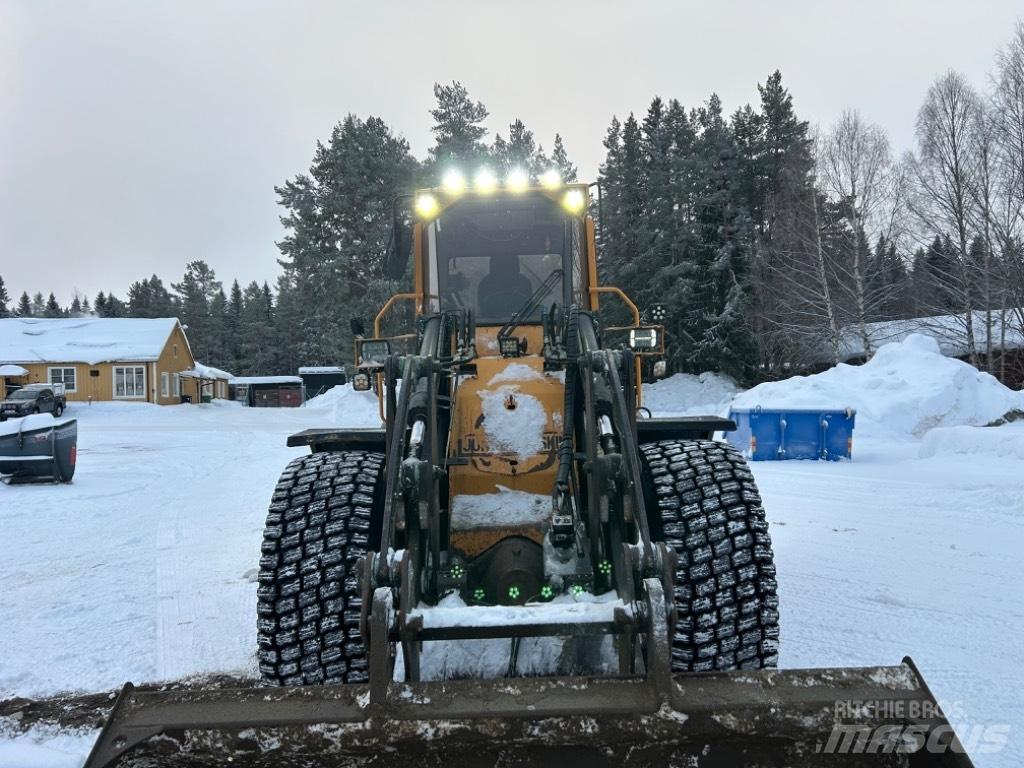 Ljungby L 18 Фронтальні навантажувачі