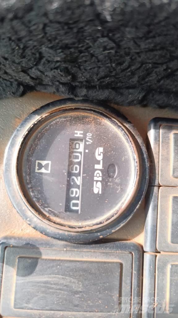 SDLG LG 6150 E Гусеничні екскаватори