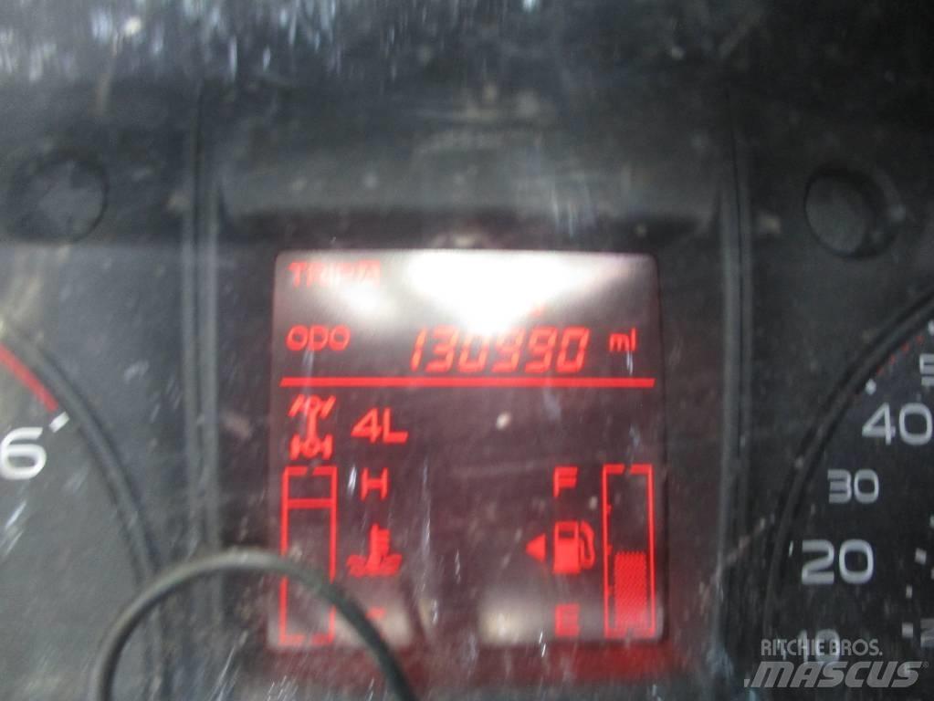 Isuzu D-MAX Пікапи / Бічне розвантаження
