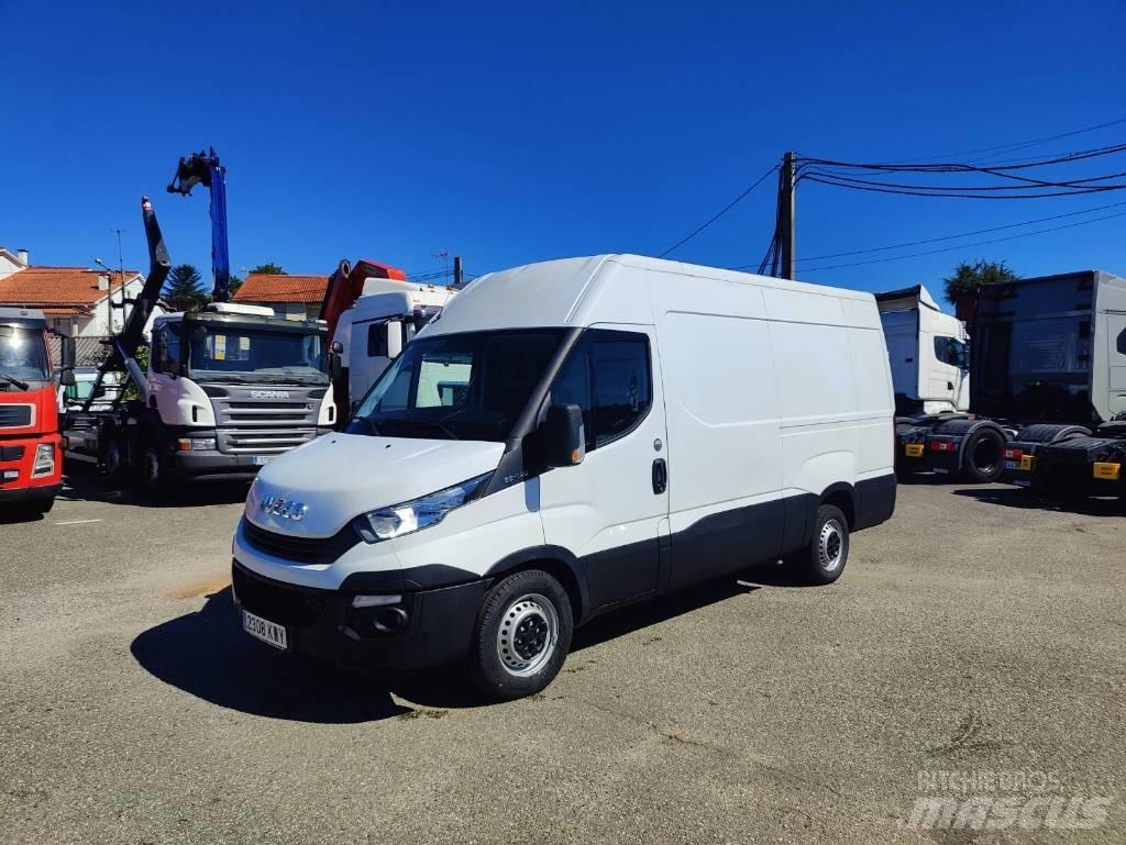 Iveco Daily 35 S 14 Панельні фургони
