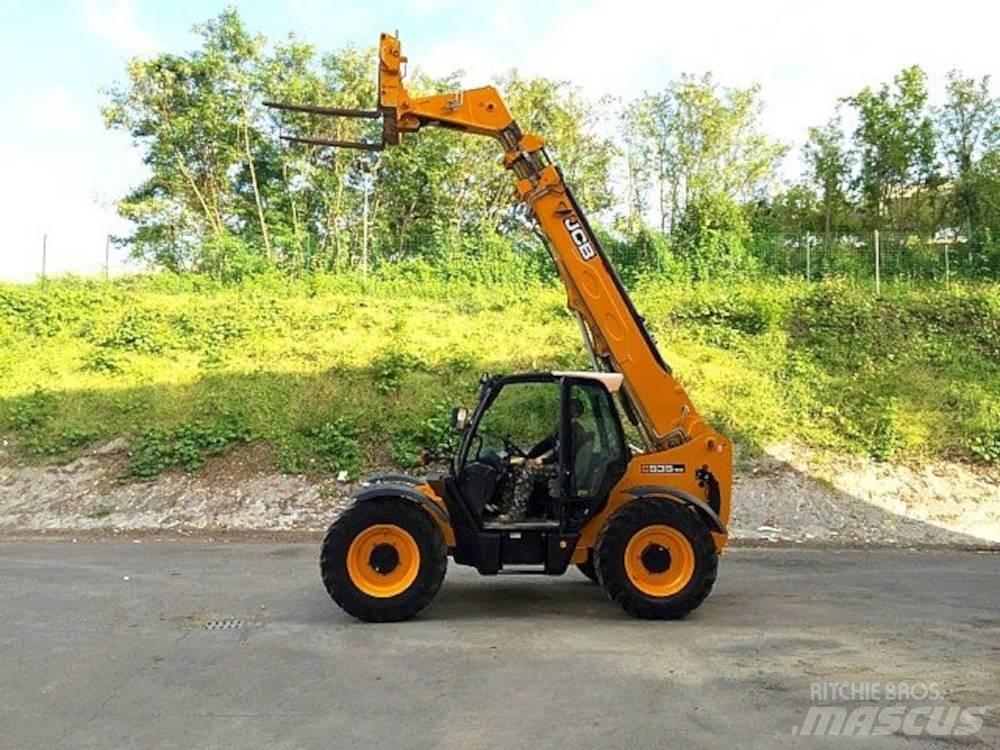 JCB 535-95 Телескопічні навантажувачі