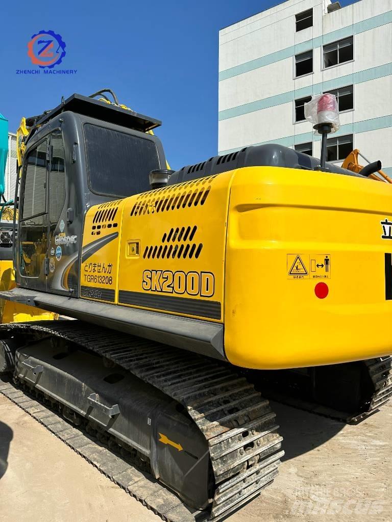 Kobelco SK 200 Гусеничні екскаватори