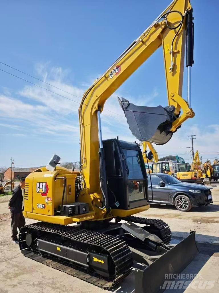 CAT 307E2 Гусеничні екскаватори