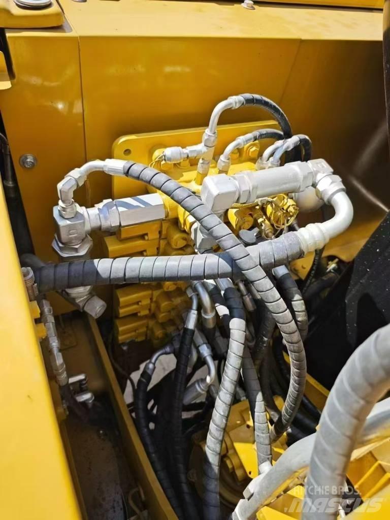 CAT 307E2 Гусеничні екскаватори