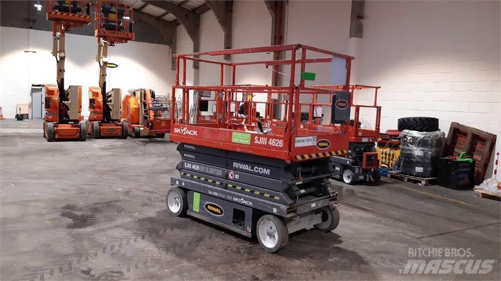 SkyJack SJIII4626 Підйомники-ножиці