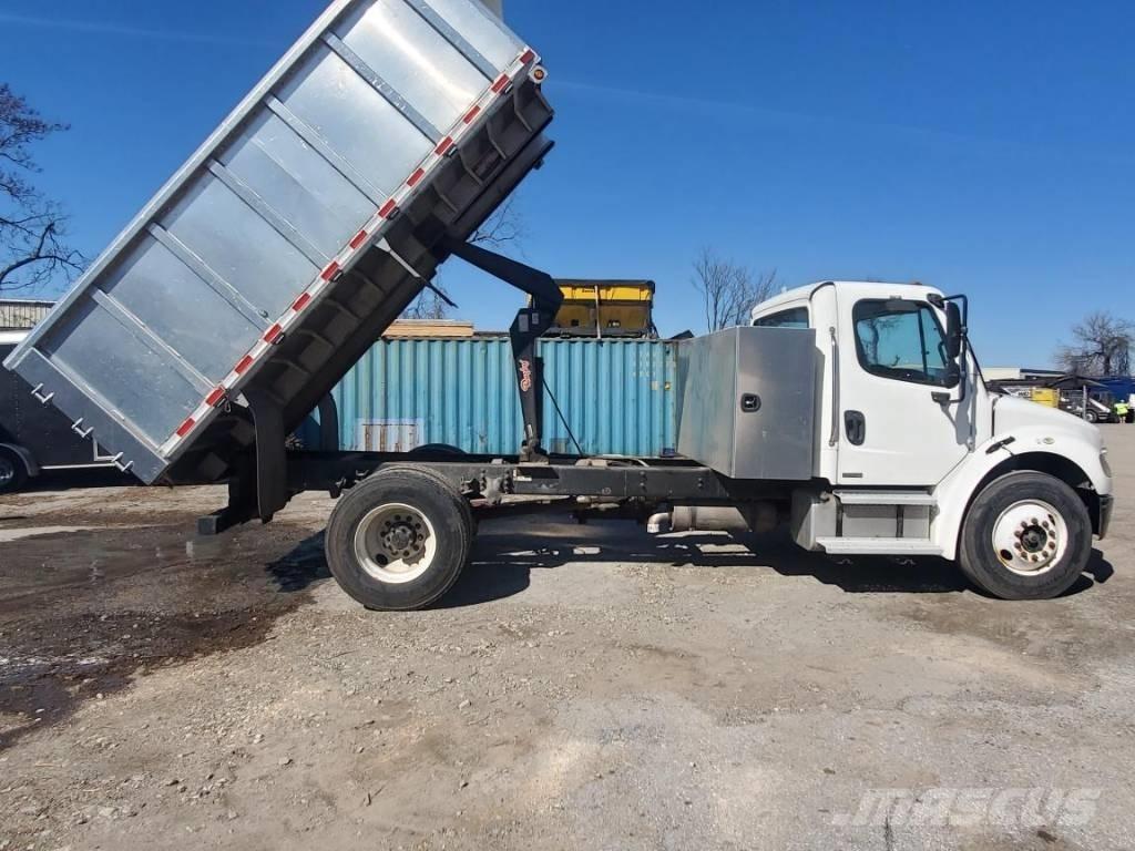 Freightliner M2 Самоскиди
