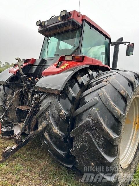 Case IH 7220 Magnum Трактори