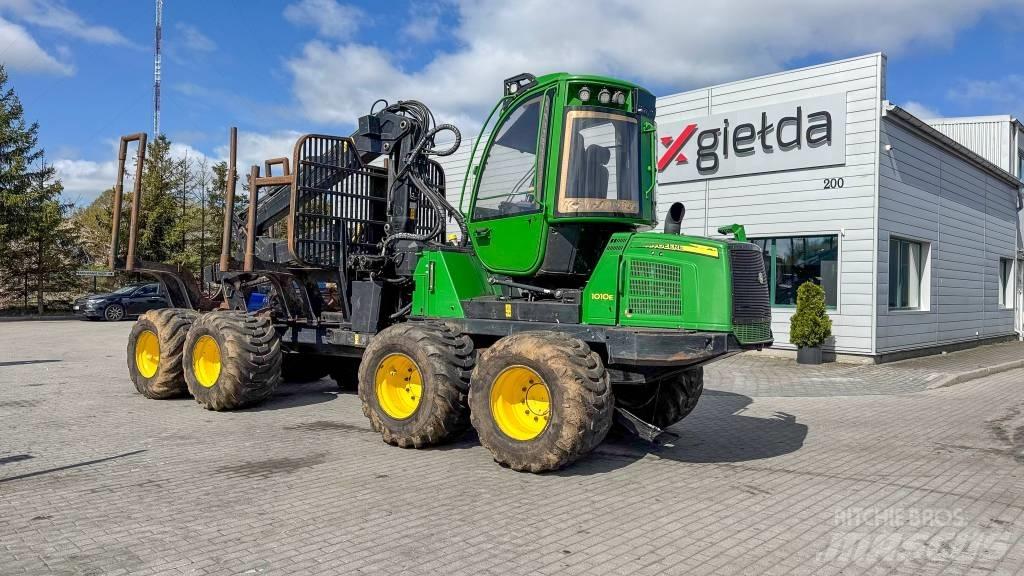 John Deere 1010 E Форвардери