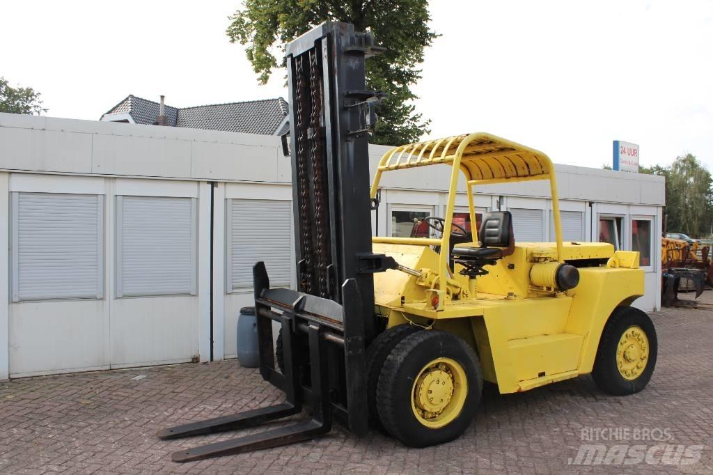 TCM FD100 Дизельні навантажувачі