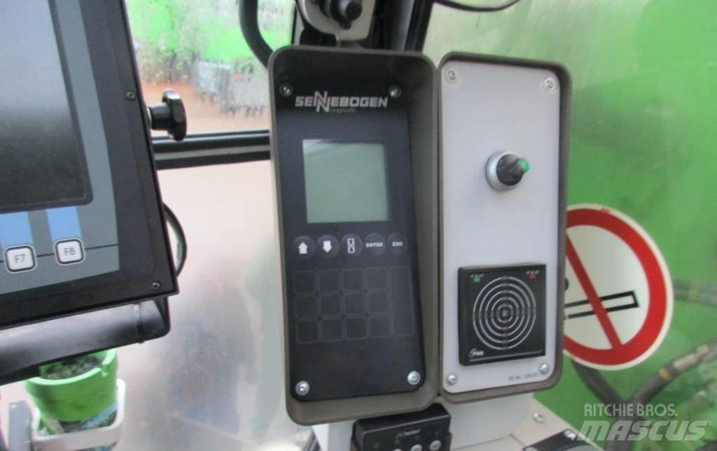 Sennebogen 7700 Гусеничні крани