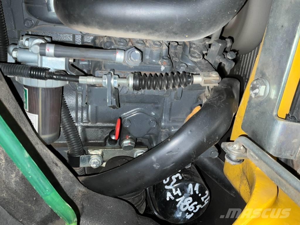 Komatsu PC 16 R-3 Міні-екскаватори < 7т