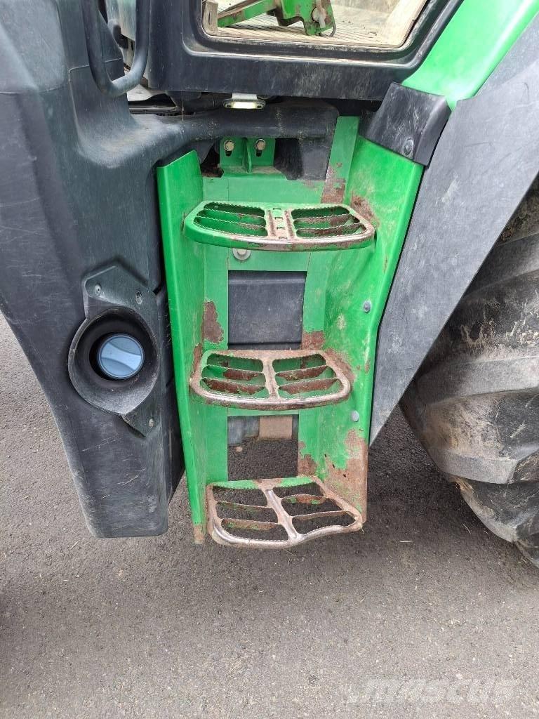 John Deere 6145 R Трактори