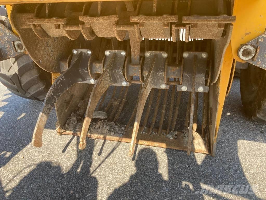 Elho Scorpio 710 Підбирачі каміння