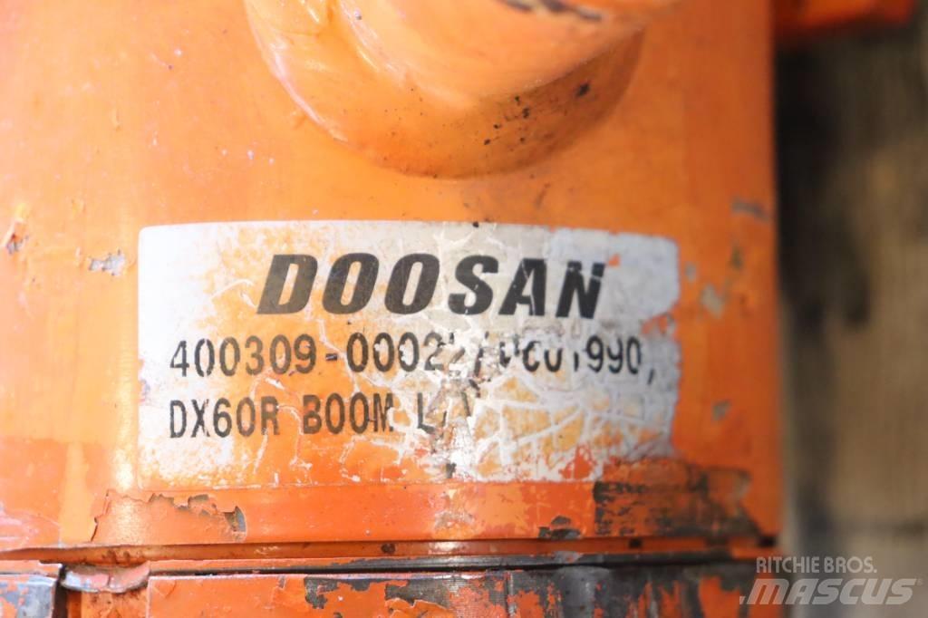 Doosan DX 60 R Міні-екскаватори < 7т