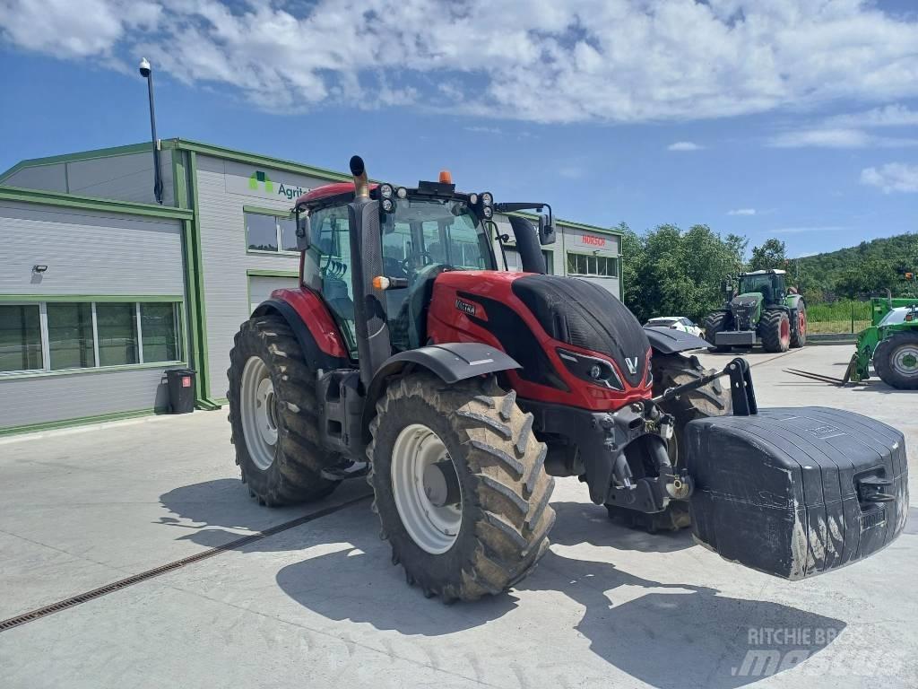 Valtra T 234 Трактори