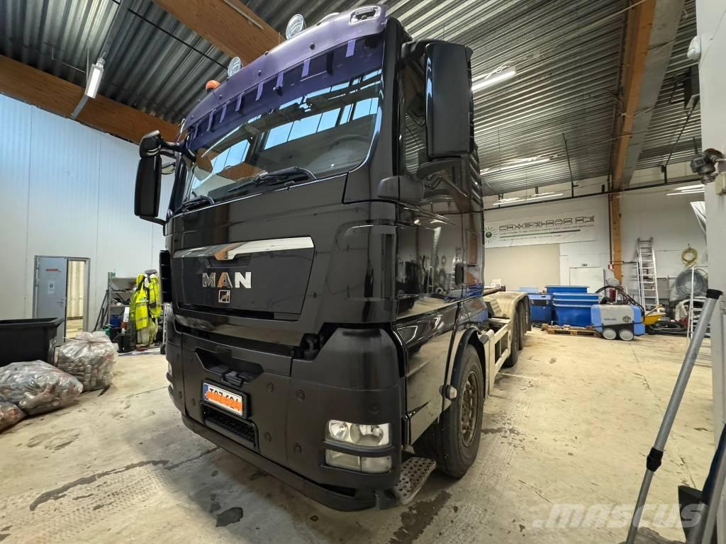 MAN TGX 35.540 Вантажівки з гаковим підйомом
