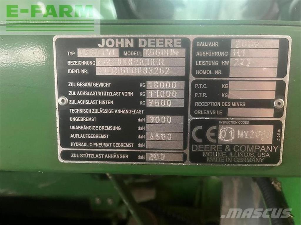 John Deere t560 hm Зернозбиральні комбайни