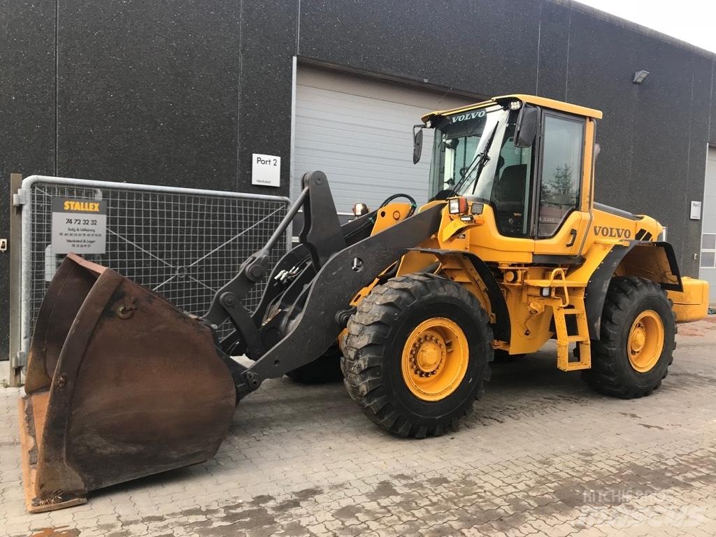 Volvo L90F Фронтальні навантажувачі