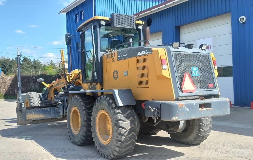 XCMG GR215A Грейдери