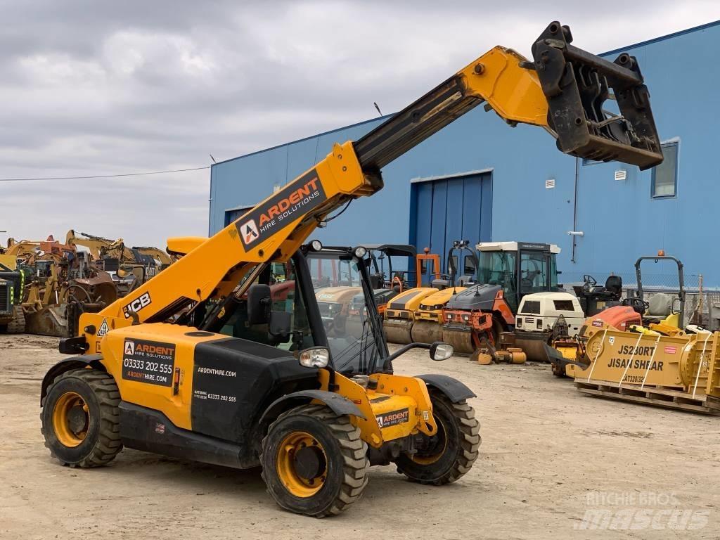 JCB 525-60 HI VIZ Телескопічний навантажувач