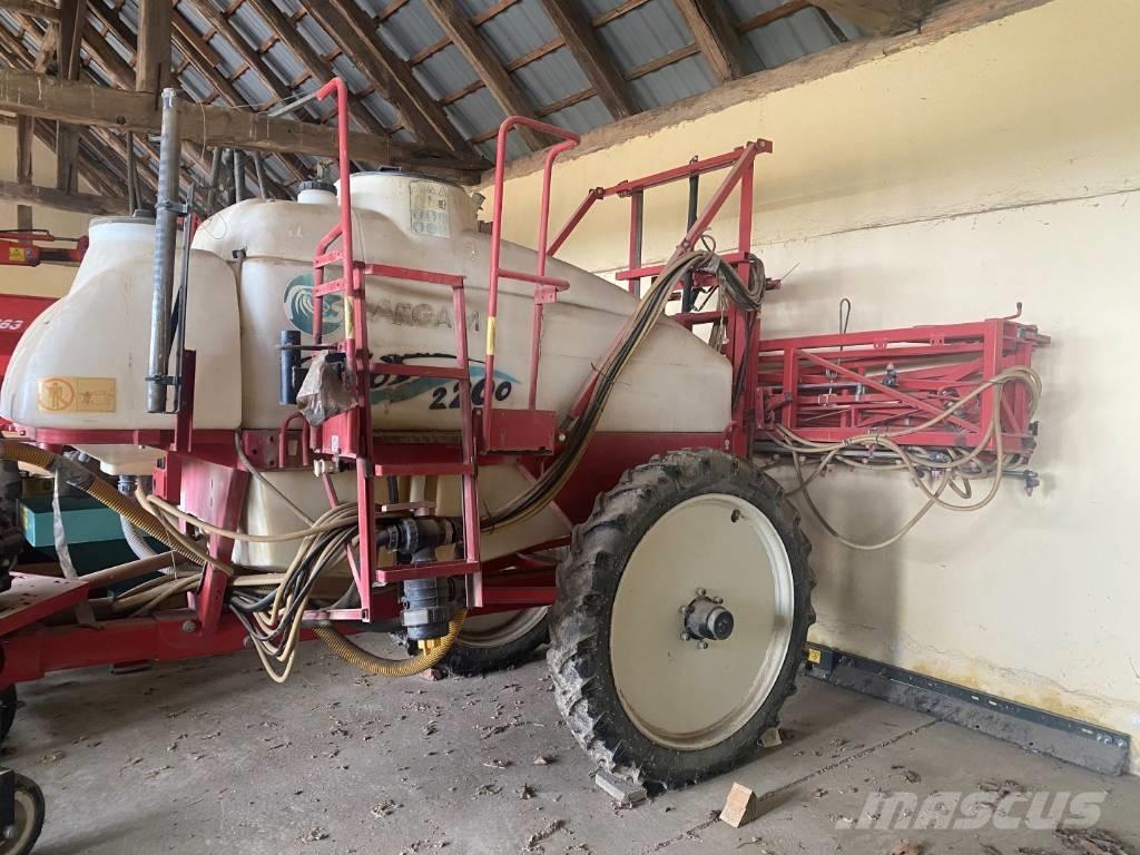 Bargam Elios 2200 Причіпні обприскувачі
