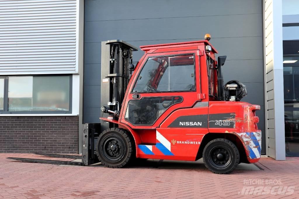 Nissan J1F4A45LY Газові навантажувачі