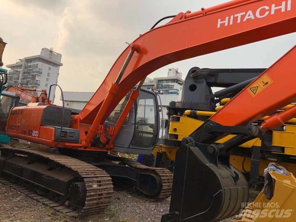 Hitachi ZX 200-5 Гусеничні екскаватори