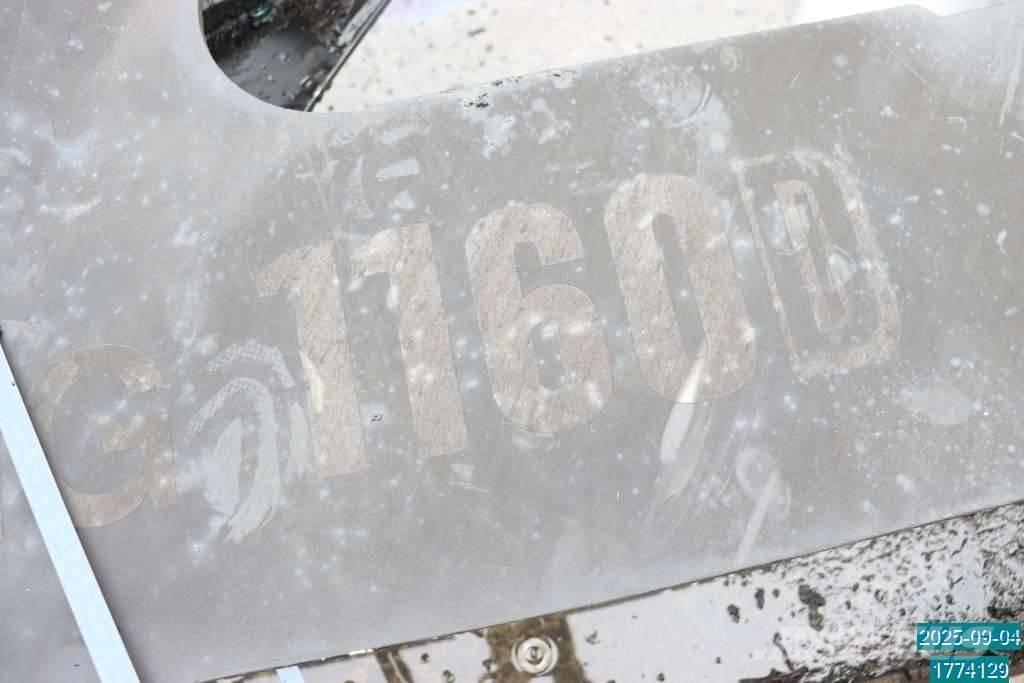 Huddig 1160 D Бони і ковші