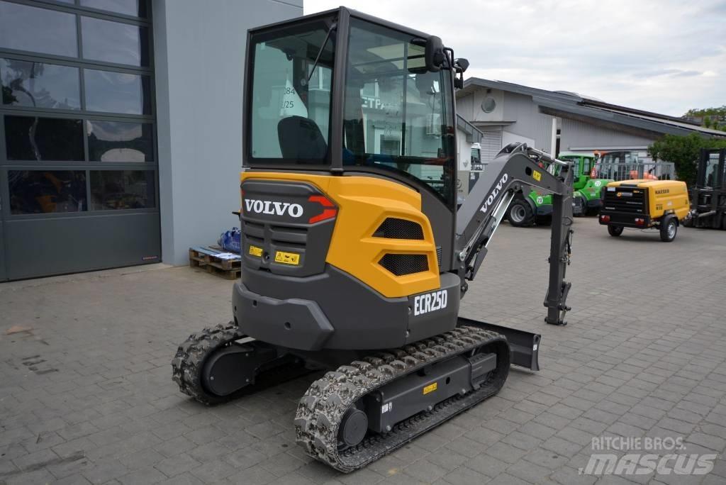 Volvo ECR 25 D Міні-екскаватори < 7т