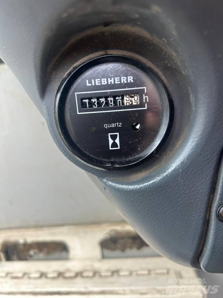 Liebherr 314 Колісні екскаватори