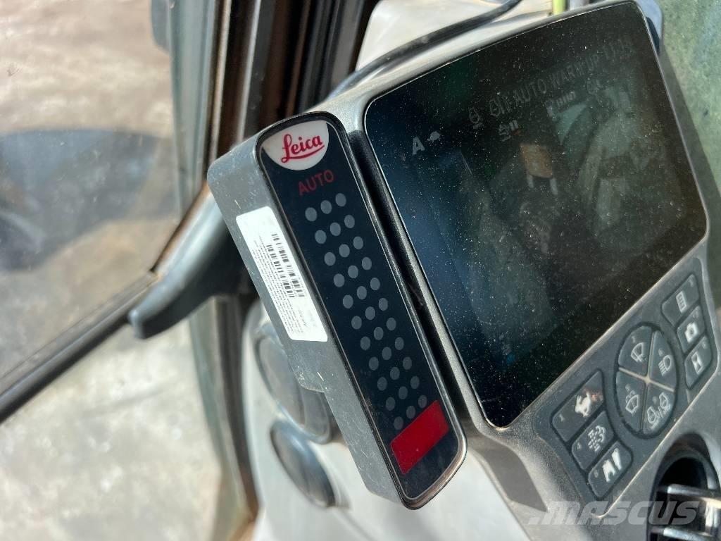 CASE CX 250 D Гусеничні екскаватори