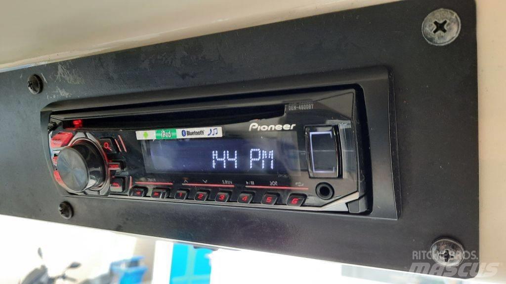 Ravo 530ST Підмітальні машини