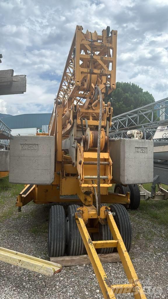Potain HD 40 A Монтажний кран