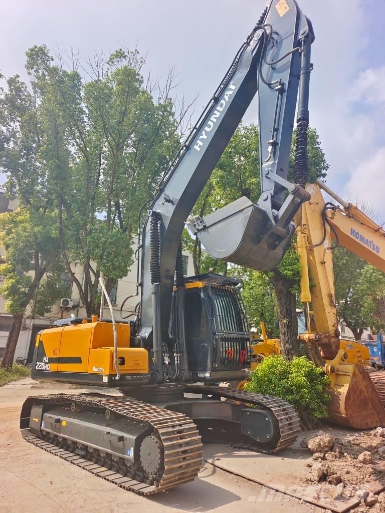 Hyundai HX 220 HD Гусеничні екскаватори