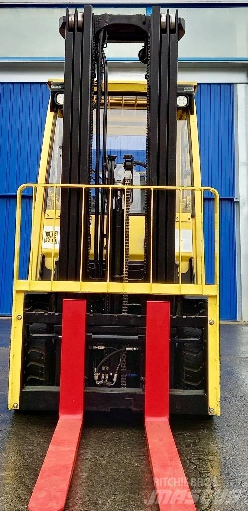 Hyster H 30 FT Дизельні навантажувачі