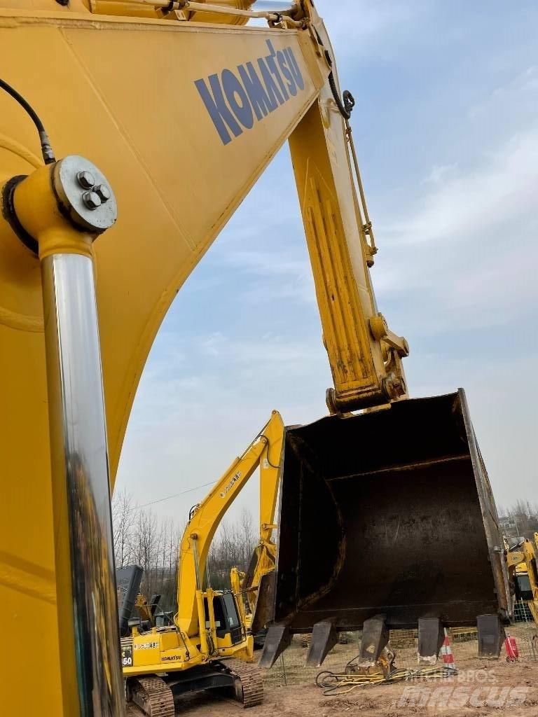 Komatsu 200-8 Гусеничні екскаватори