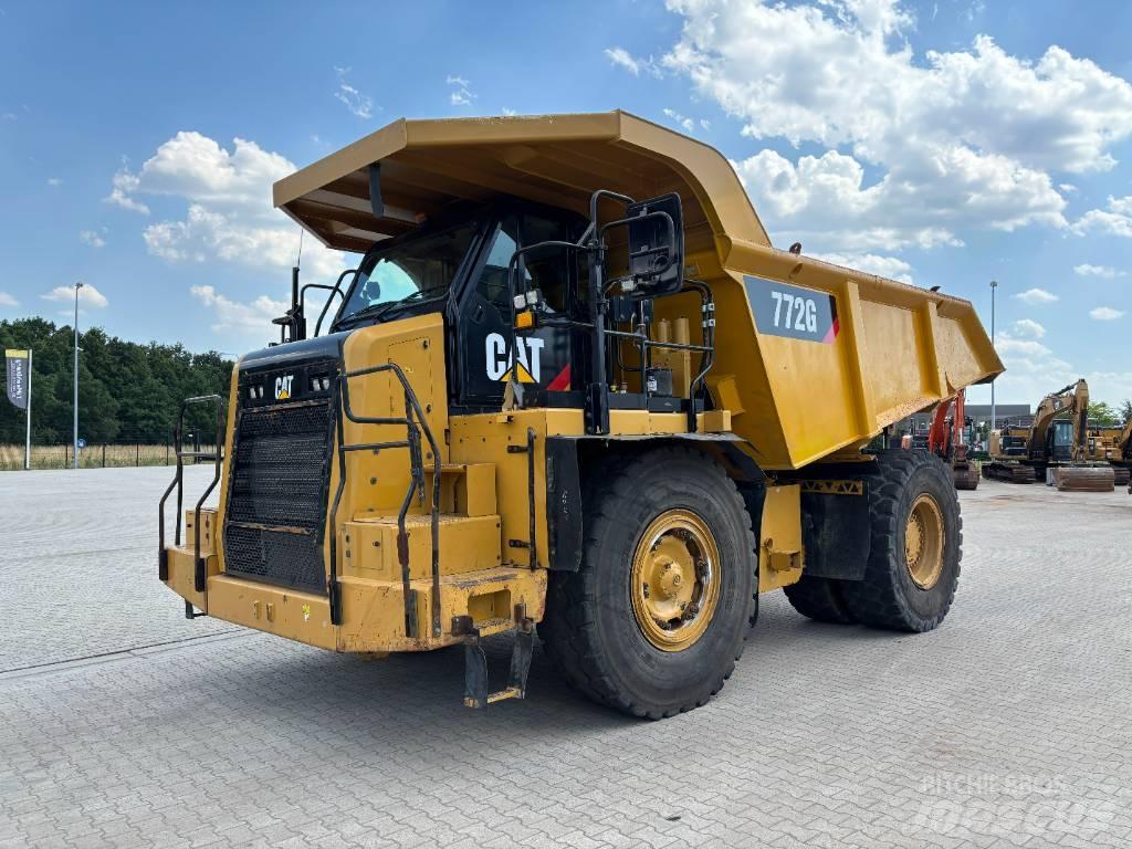 CAT 772G Кар`єрні самоскиди