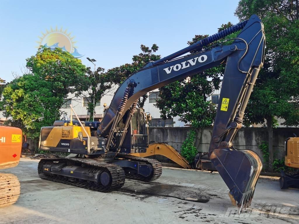 Volvo EC 220 DL Гусеничні екскаватори