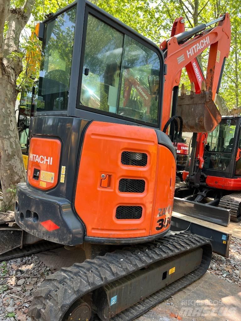 Hitachi ZX 35 U-5 Міні-екскаватори < 7т