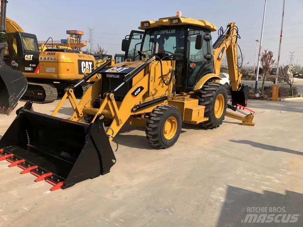CAT 420 F Екскаватори-навантажувачі