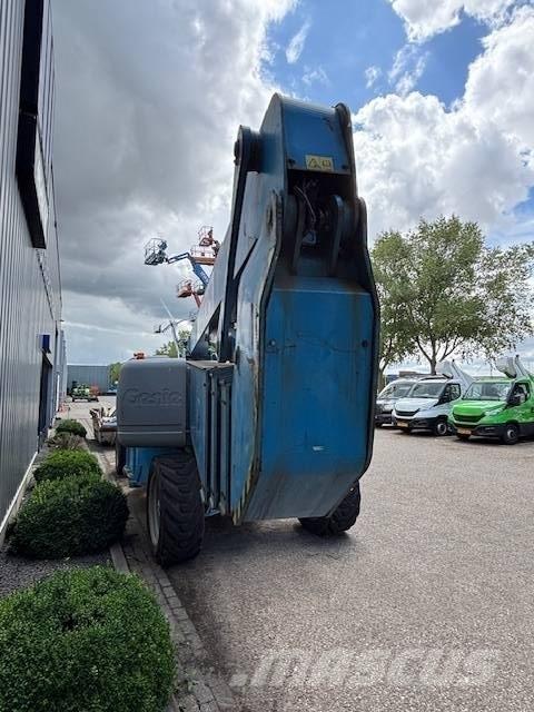 Genie ZX 135/70 Колінчаті підйомники