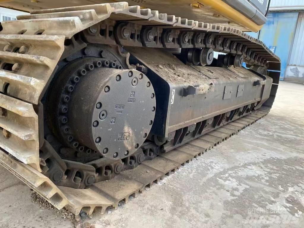 CAT 336 D Гусеничні екскаватори