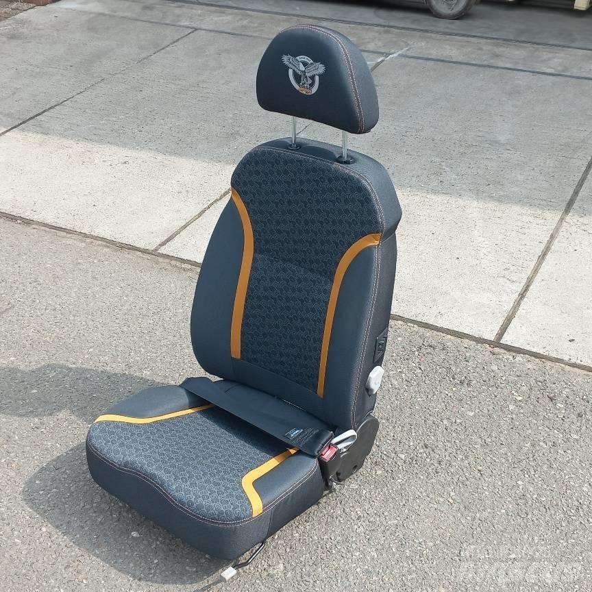 CASE CX210E stoel Кабіна