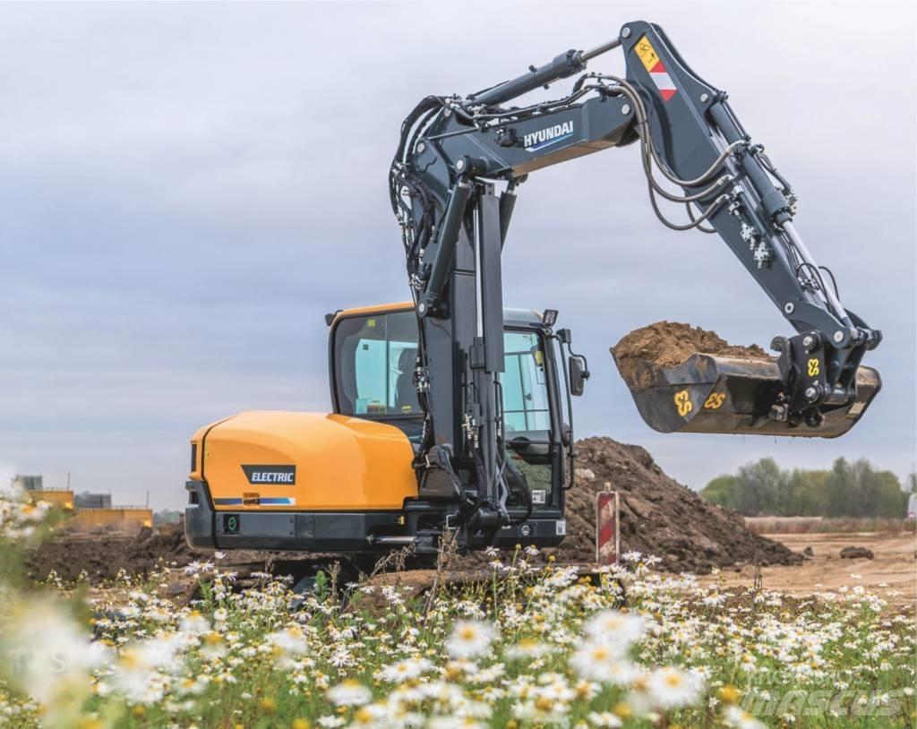 Hyundai HX85A 100% EL Середні екскаватори 7т. - 12т.