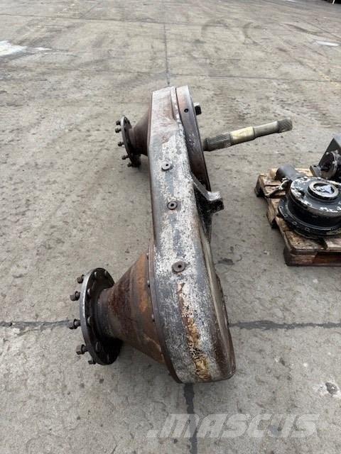 Valmet 921 TANDEM Шасі