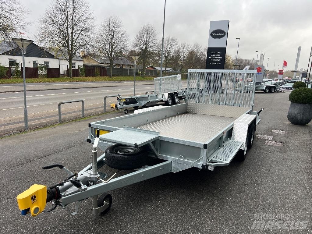 Variant 3518 m4 Трейлери колесного транспортного засобу