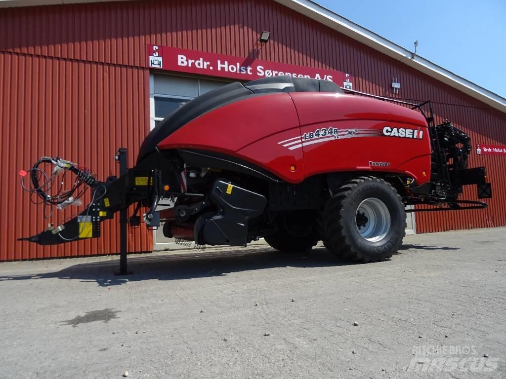 Case IH LB 434R XL Тюкові прес-підбирачі