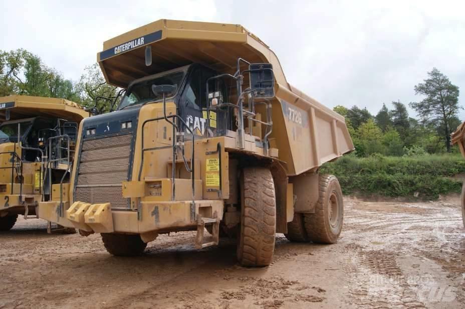 CAT 772G Кар`єрні самоскиди
