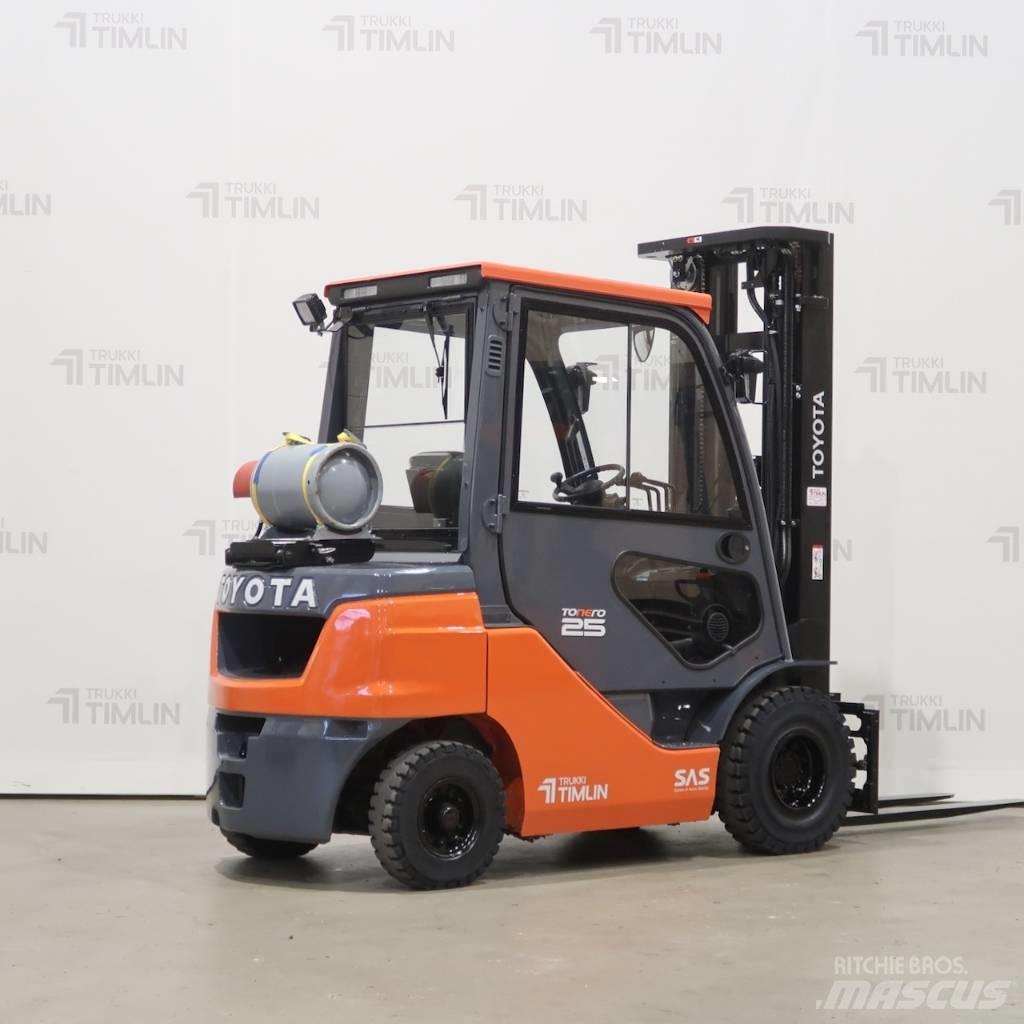 Toyota 02-8FGF25 Газові навантажувачі