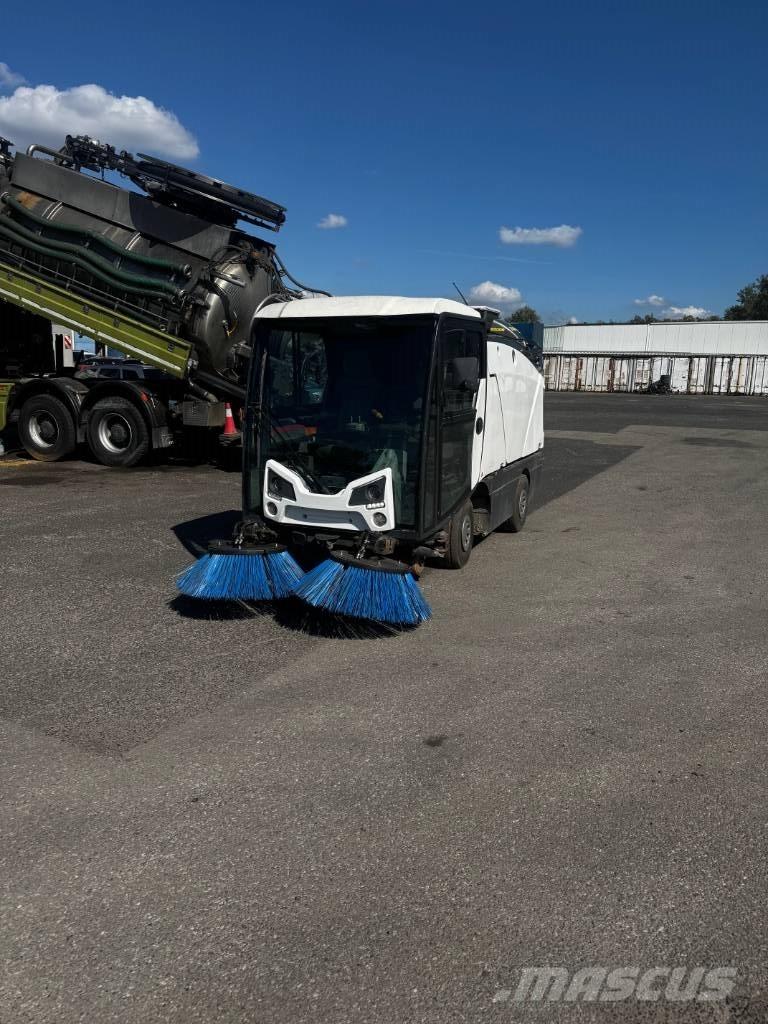 Bucher C 202 Підмітальні машини